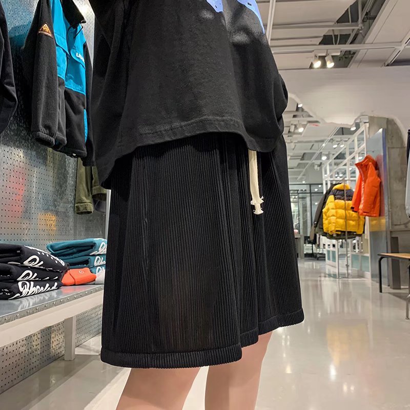 Male Thin Loose Drooping Casual Ice Silk Shorts